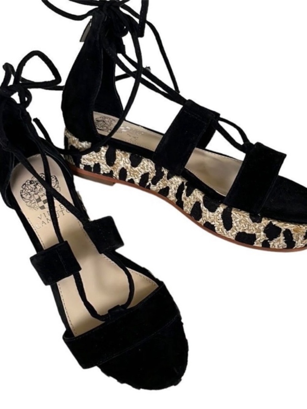 Like New Vince Camuto Leather Sandals